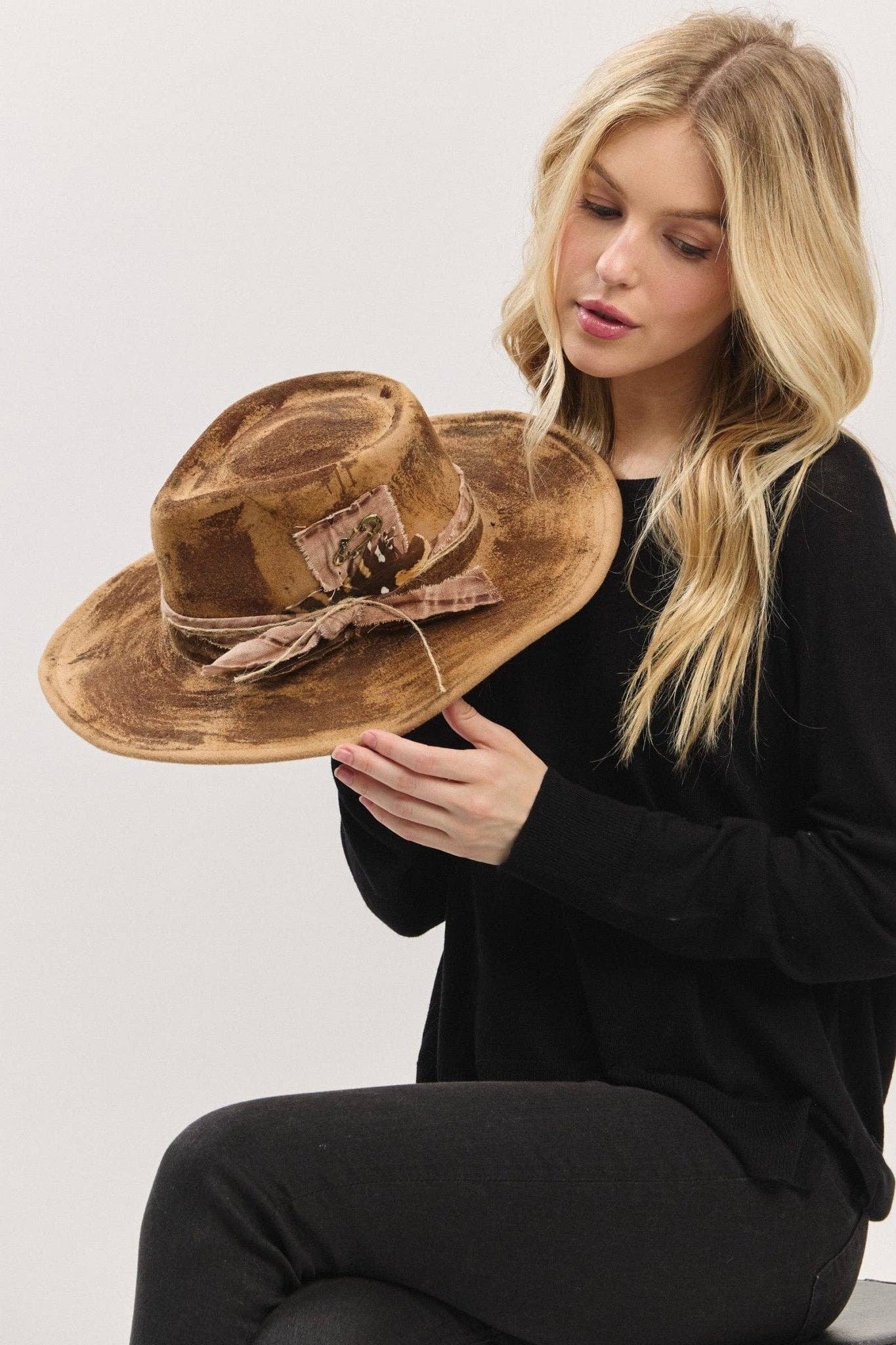 MiMi Wholesale - MH0235 Caroline Heritage Worn Shapable Cowboy/Fedora Hat