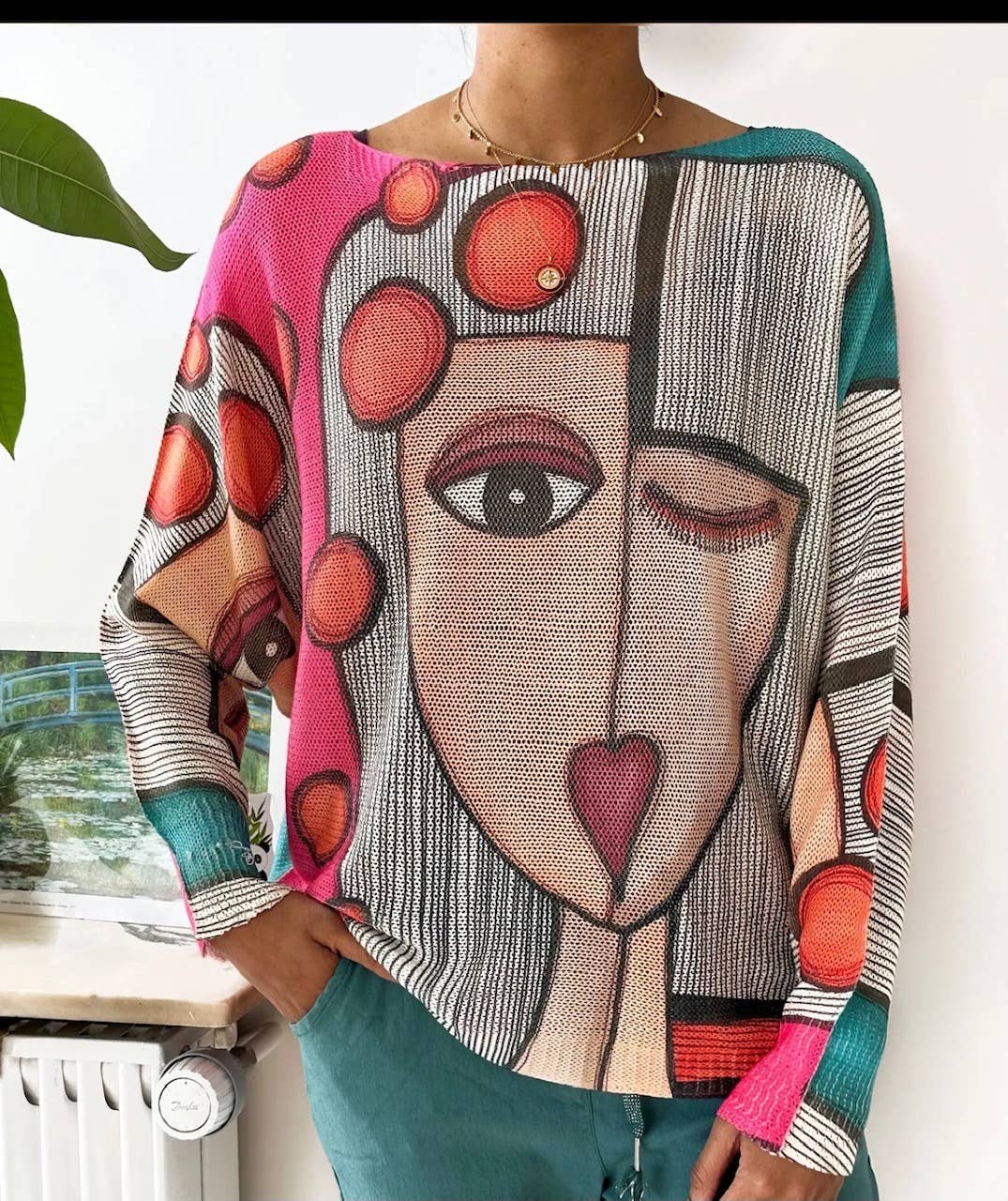 LOOWIE - 129 One Size Pink Picasso Style Printed Sweater LOOWIE