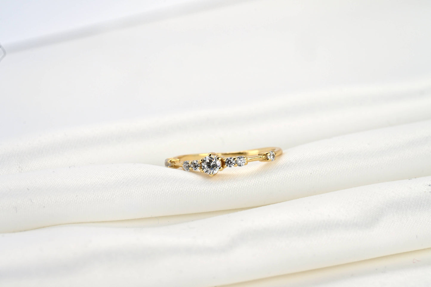 Blueyejewelry - Silver Diamond Ring - Sterling Silver Cluster CZ Ring 0447: 6