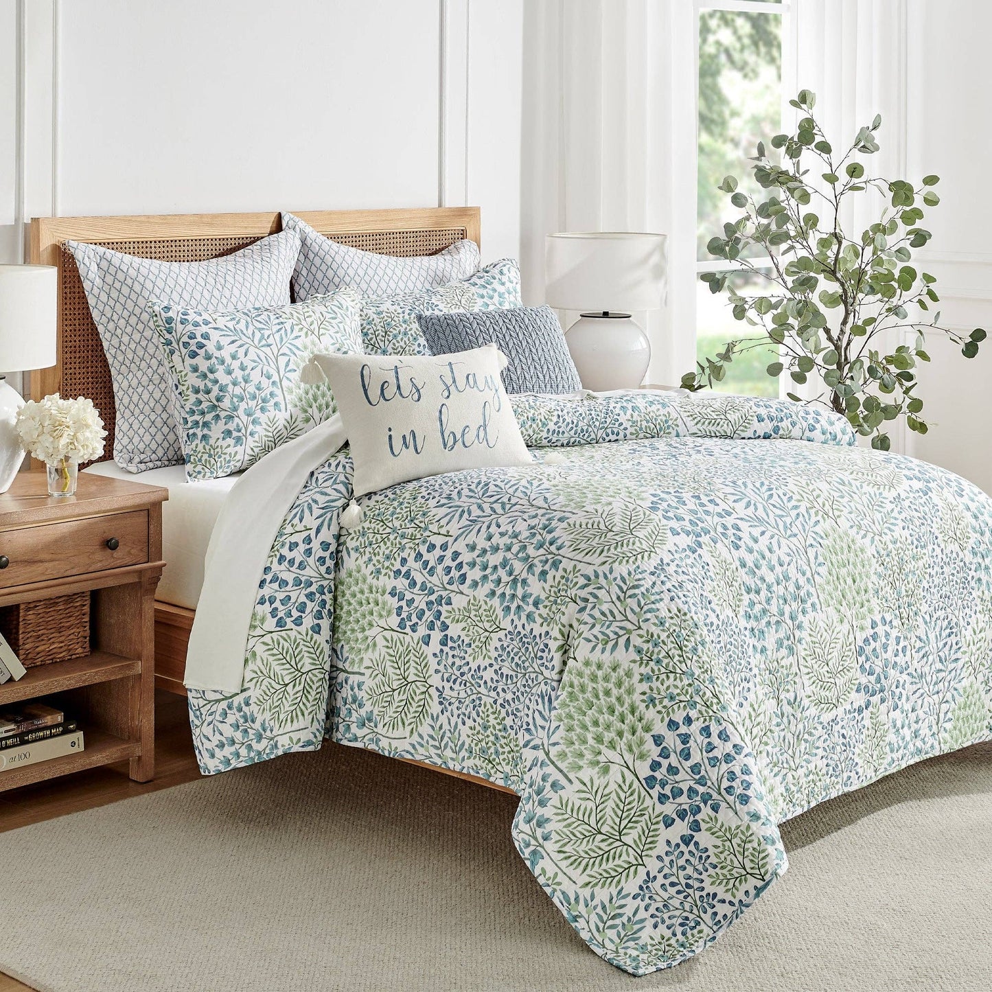 Levtex Home - English Forest Quilt Set: Navy / King/Cal King