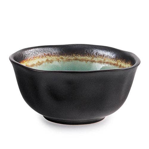 Urban Tokyo - Midori Kanyu 5.75"Dia x 2.75"H Porcelain Medium Bowl