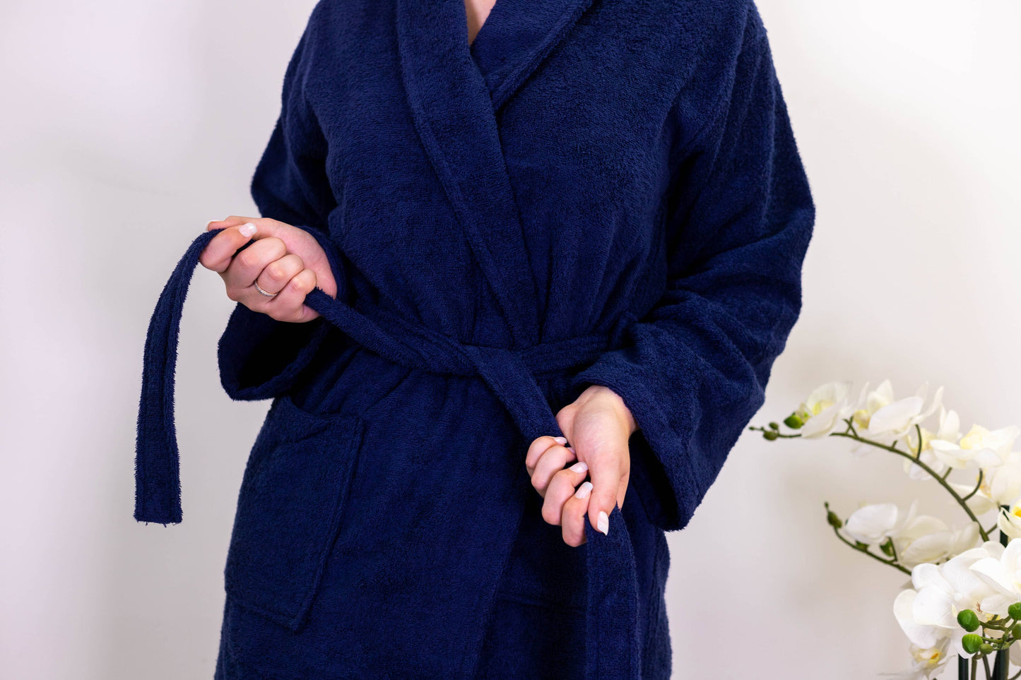 Allure Bath Fashions - Hotel Luxury Unisex Towelling Bathrobe - 100% Cotton: White / L/XL