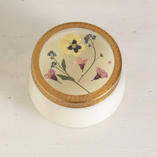 Load image into Gallery viewer, Rosy Rings - Black Currant + Bay Large Pressed Floral Candle