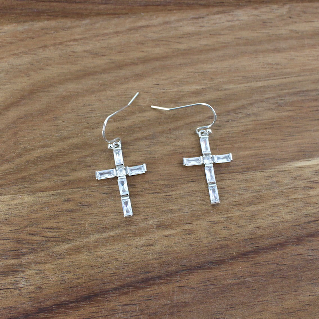 Pretty Persuasions - E24108 Cross CZ Earrings: 02 RH