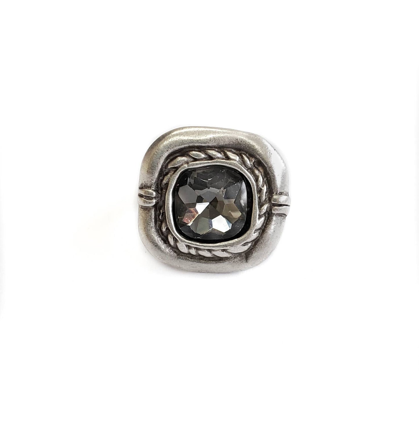 Chanour - Handmade Pewter Ring - NR6075