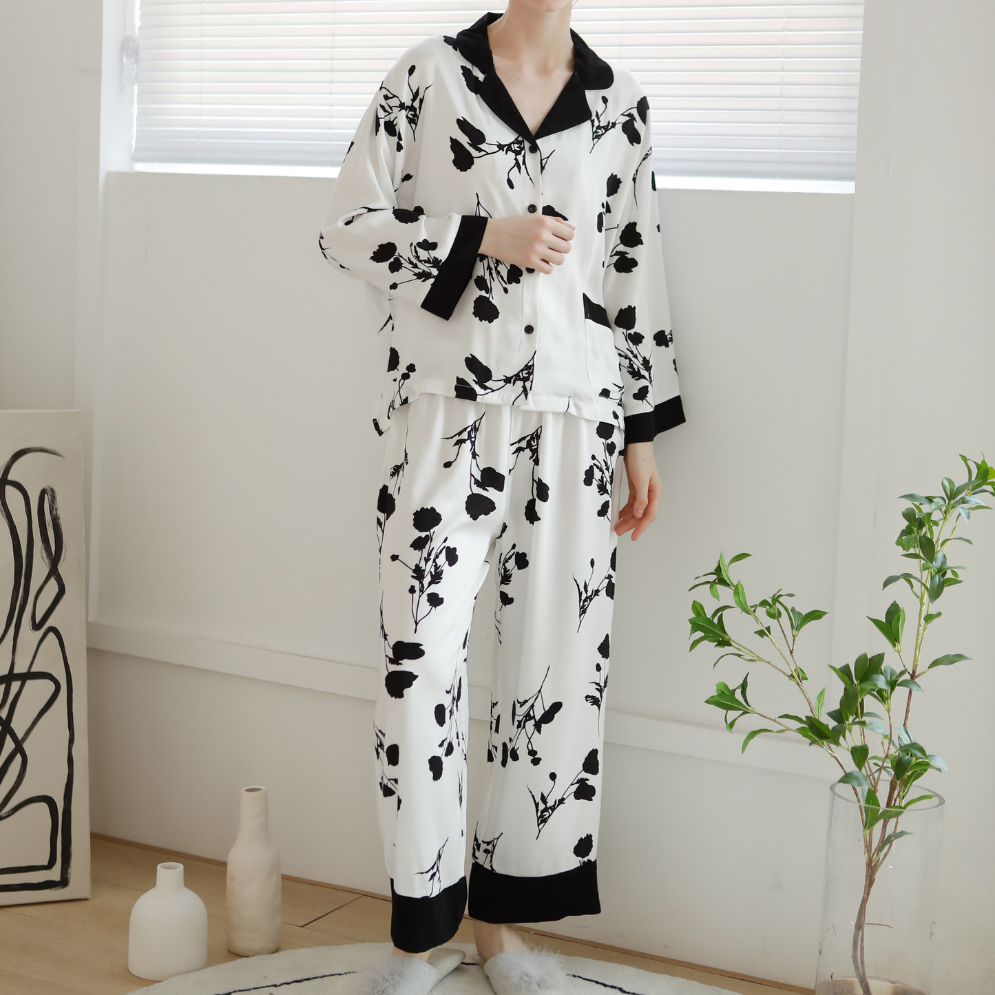 DrifWoo - Women Black & White Loungewear Set for Comfy Women Pajamas: M