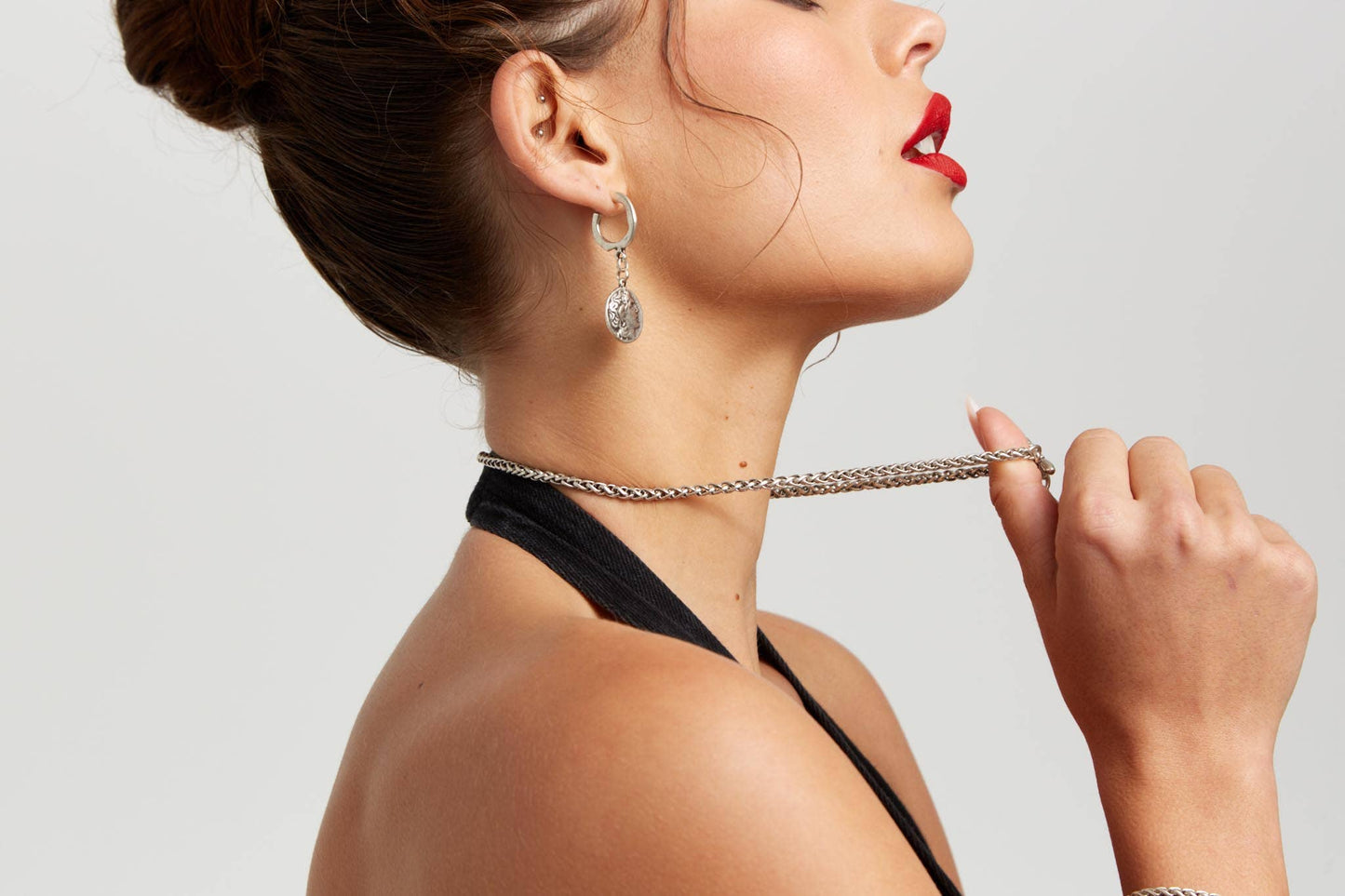 Chanour - Handmade Coin Pewter Earrings - 1934