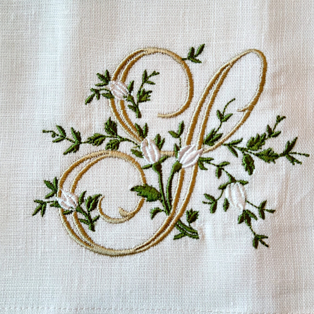 Arte Italica & Crown Linen Designs - Floral Monogram Linen Towel: V