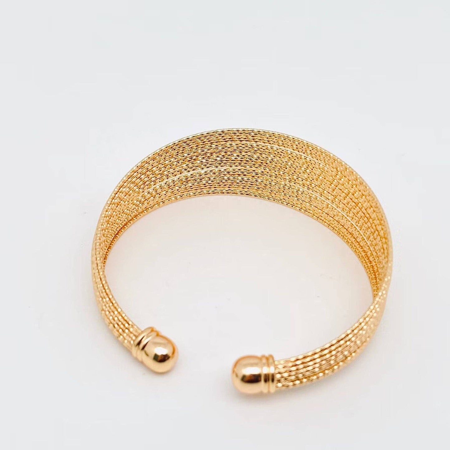Mio Queena - Multi-layer Small Metal Coil Gold-plated Cuff Bangle