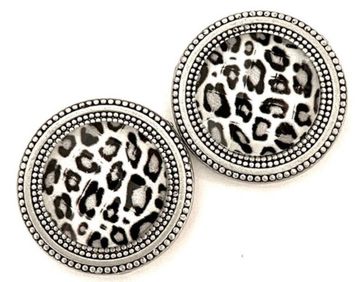 MagneButton - Snow Leopard Print Magnet Button Pin Set