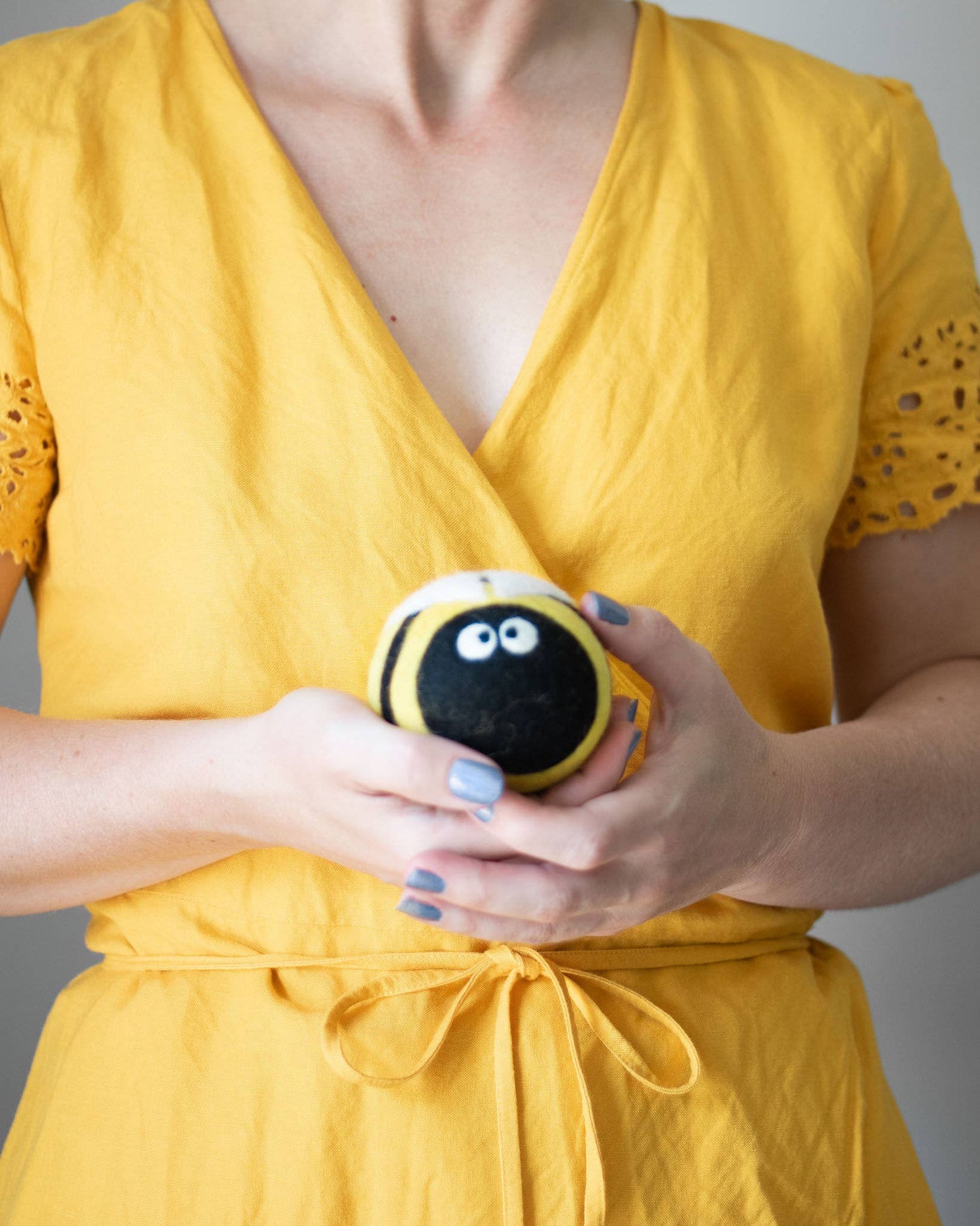 Friendsheep - Busy Bees Eco Wool Dryer Balls: PACKAGE FREE