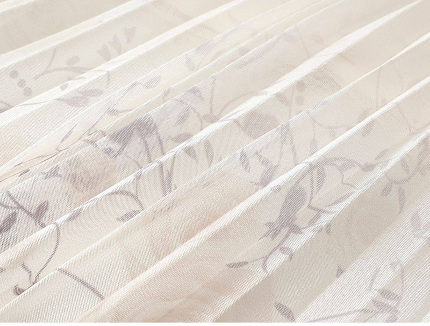 PEACH ACCESSORIES - Roses Flowers Pleated Midi Skirt SK204: Cream