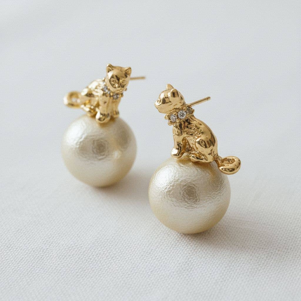 Ellemadera - Artisan Egyptian Cat Pearl Stud Earrings