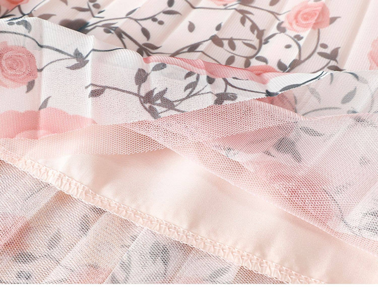 PEACH ACCESSORIES - Roses Flowers Pleated Midi Skirt SK204: Cream