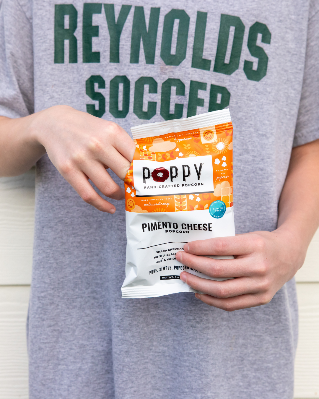 Poppy Hand-Crafted Popcorn - Pimento Cheese Snack Bag