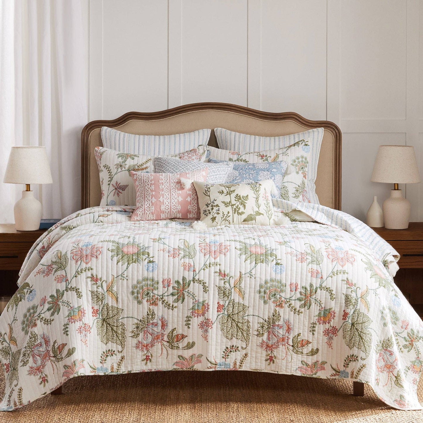 Levtex Home - Chantae Quilt Set: Multi / King