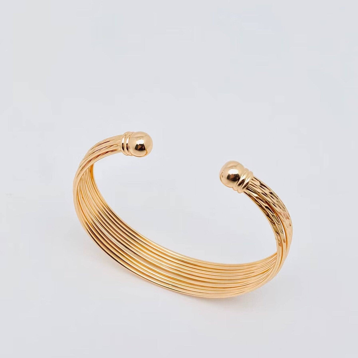 Mio Queena - Gold-plated Multi-layer Metal Coil Cuff Bangle