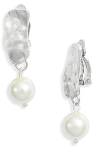 KARINE SULTAN - Cobblestone clip on earrings with pearl dangle.: Gold