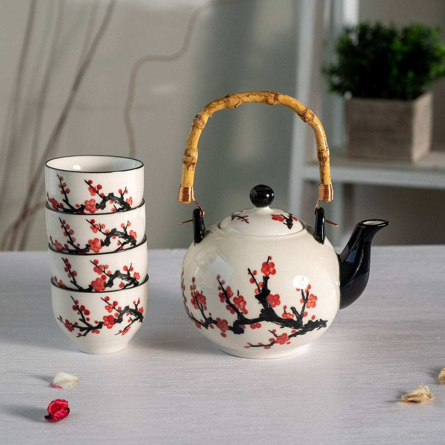 Urban Tokyo - Cherry Blossoms Tea Set 30 oz Tea Pot with 4 Cups (1/8)