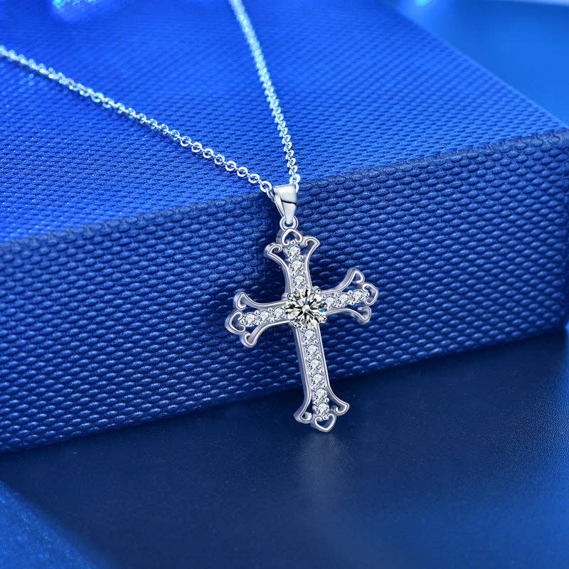 Perimade & Co. LLC - Moissanite Cross Pendant Necklace in 925 Sterling Silver: 0.5 ct / 45 cm chain