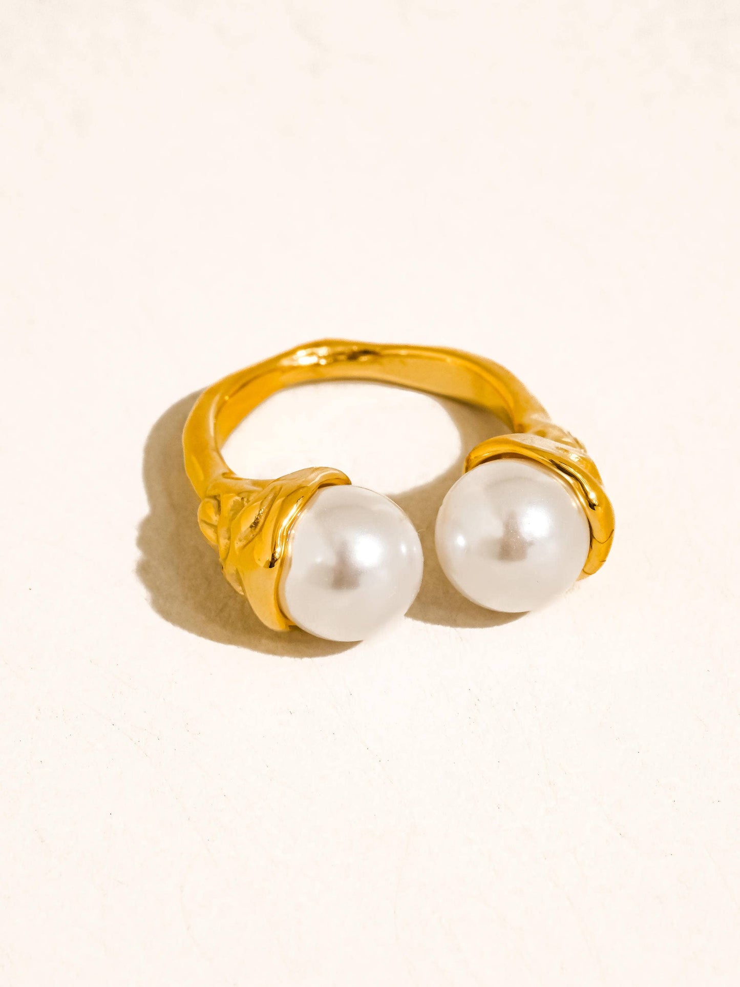 Flânerie by MAIQ - Eloura 18K Gold Non-Tarnish Pearl Ring: Yellow Gold