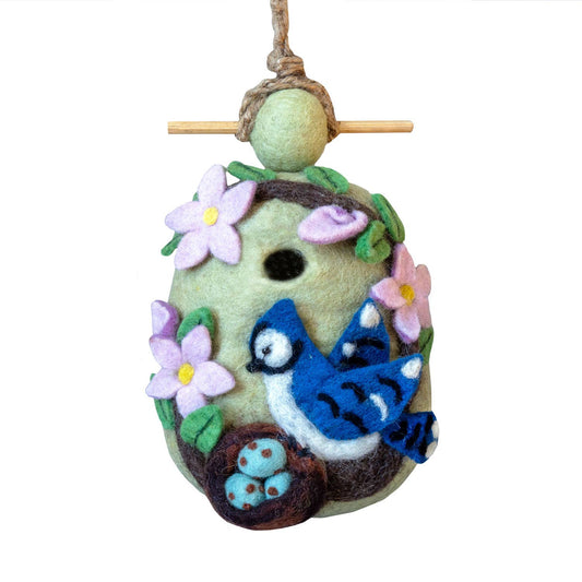 dZi Handmade - Birdhouse: Nesting Bluejay