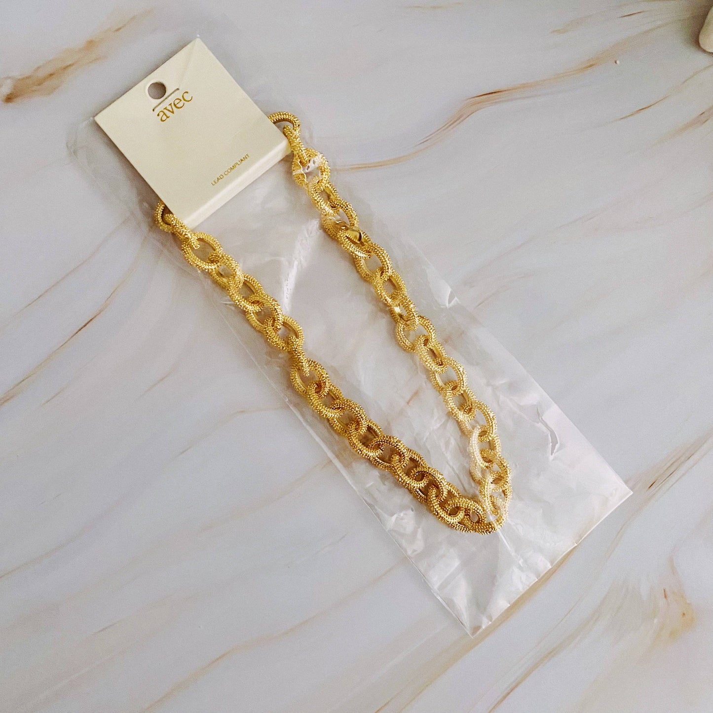 Ellison+Young - Classy Statement Chain Necklace