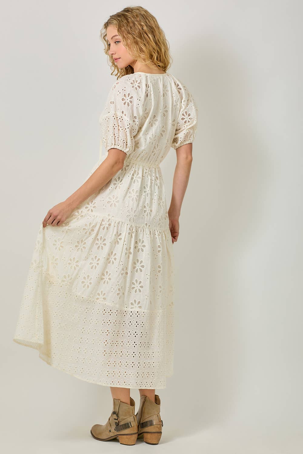 Mystree - 61037 Puff Sleeve Tiered Eyelet Dress: Ivory / Large