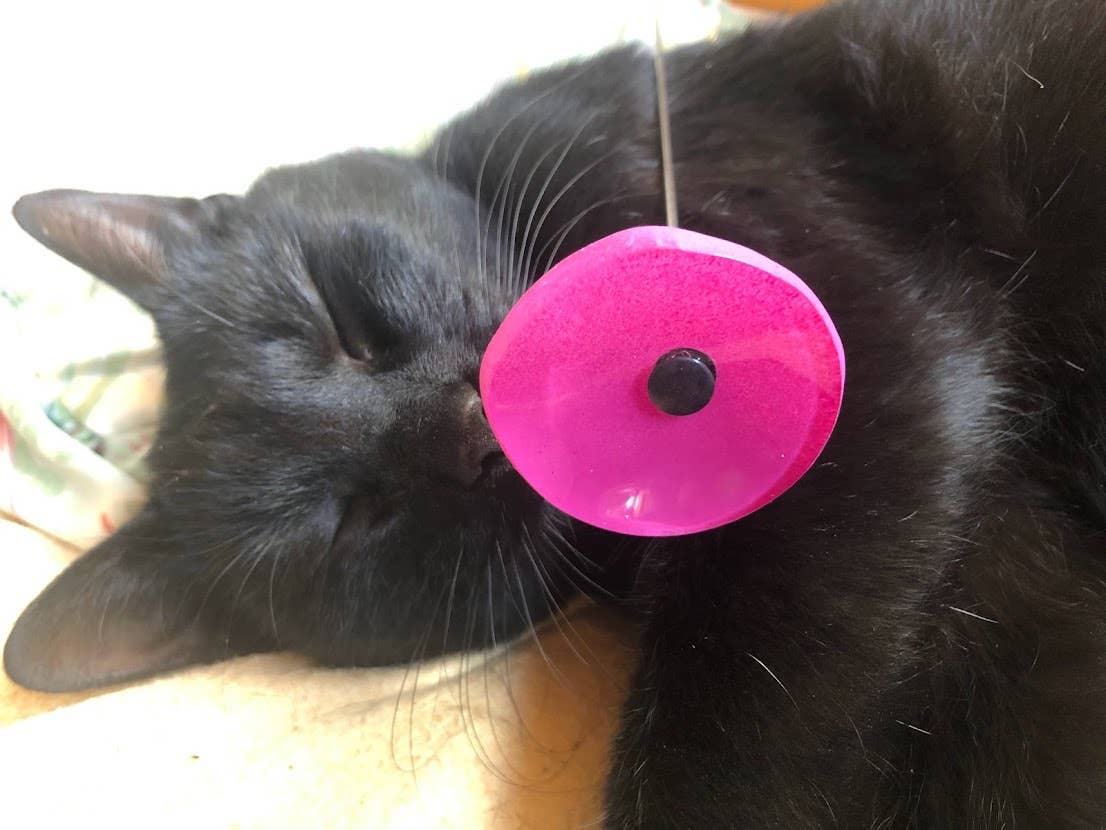 CARNEOL GLASS - Small Glass Flower For Inside In Fuscia