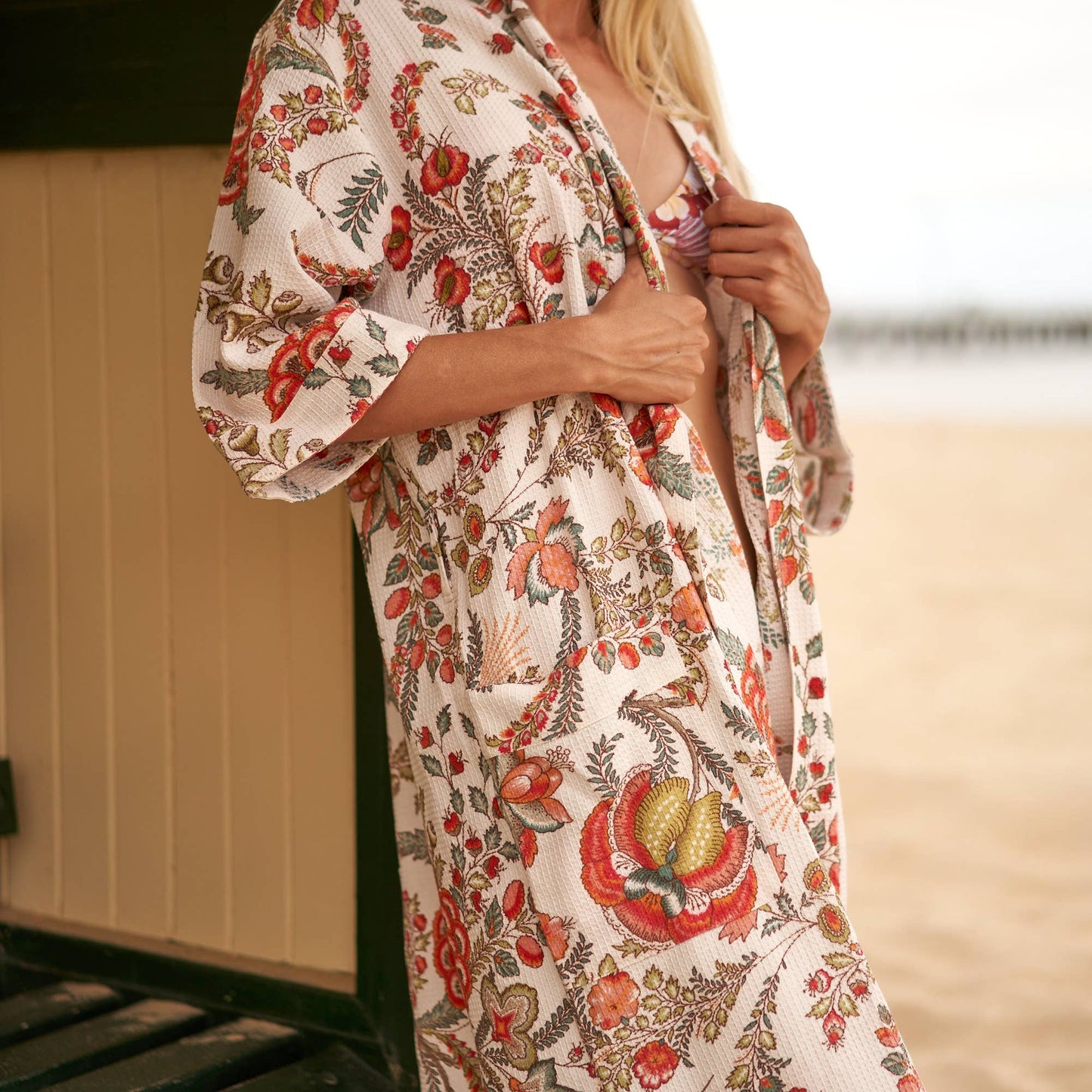Linen Connections - Cotton Kimono | Bathrobe Frida | Waffle Robes - Bone Floral
