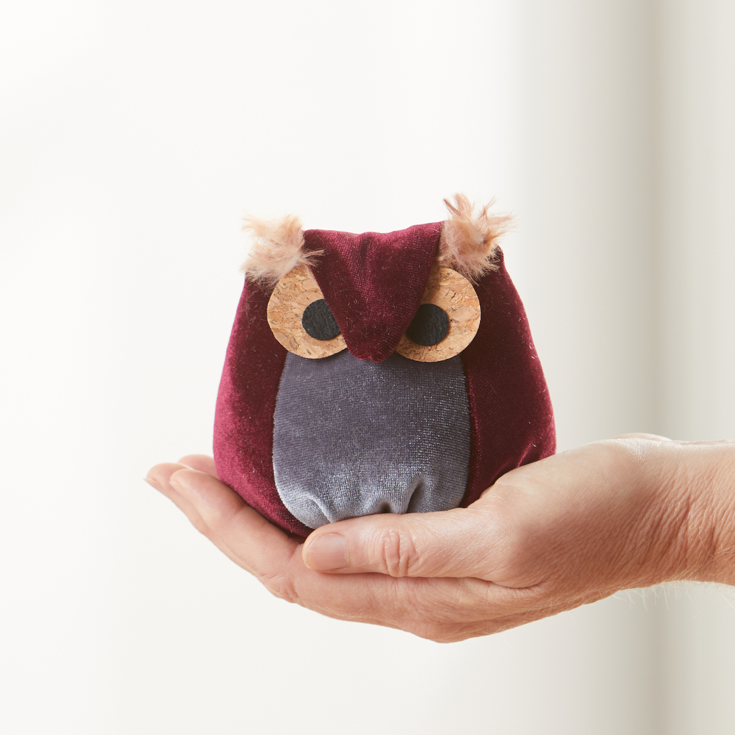 Your Heart's Content - Whimsical velvet owls,  charming owl enthusiastic, unique: Teal Owl