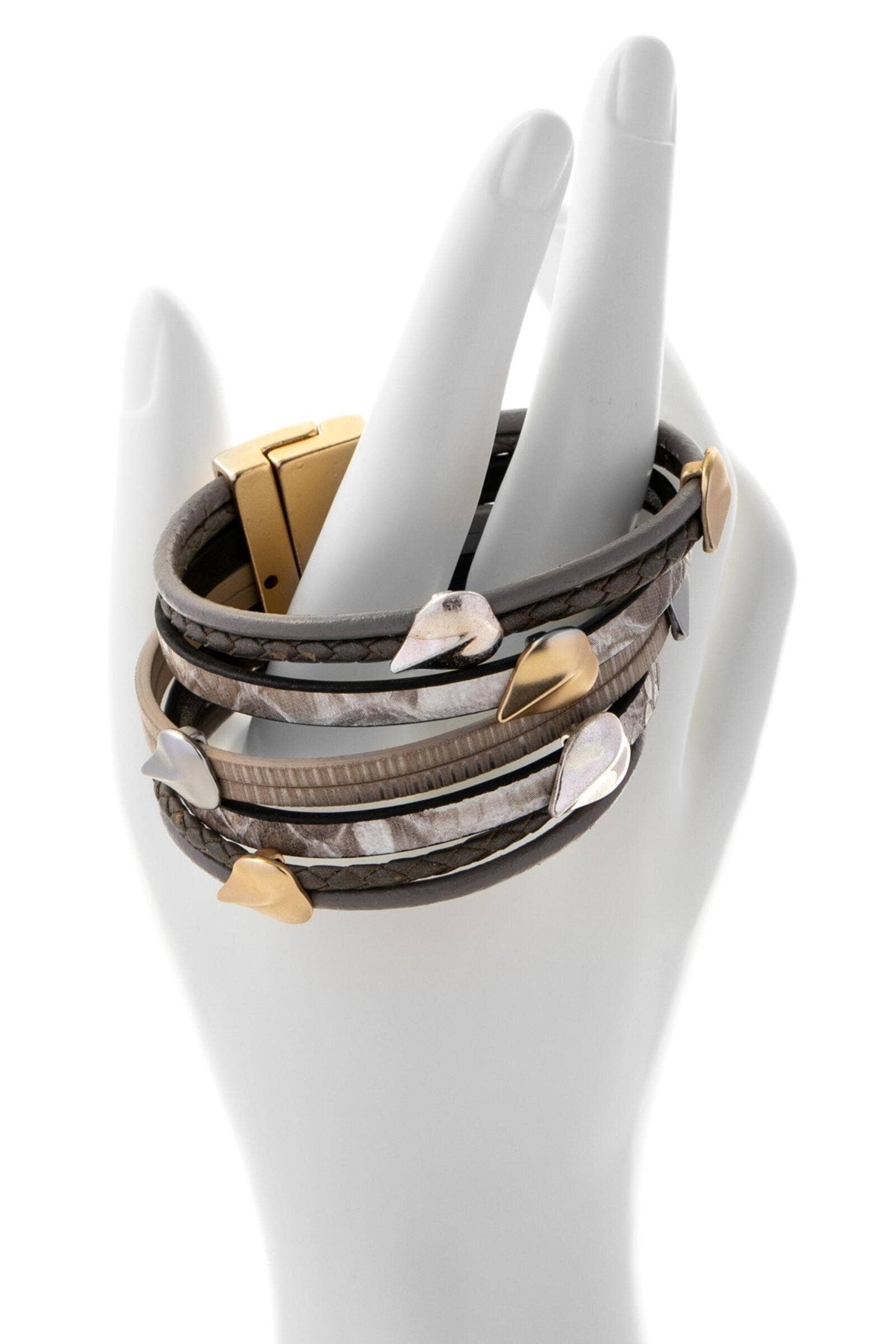 SAACHI - Metallic Foliage Bracelet