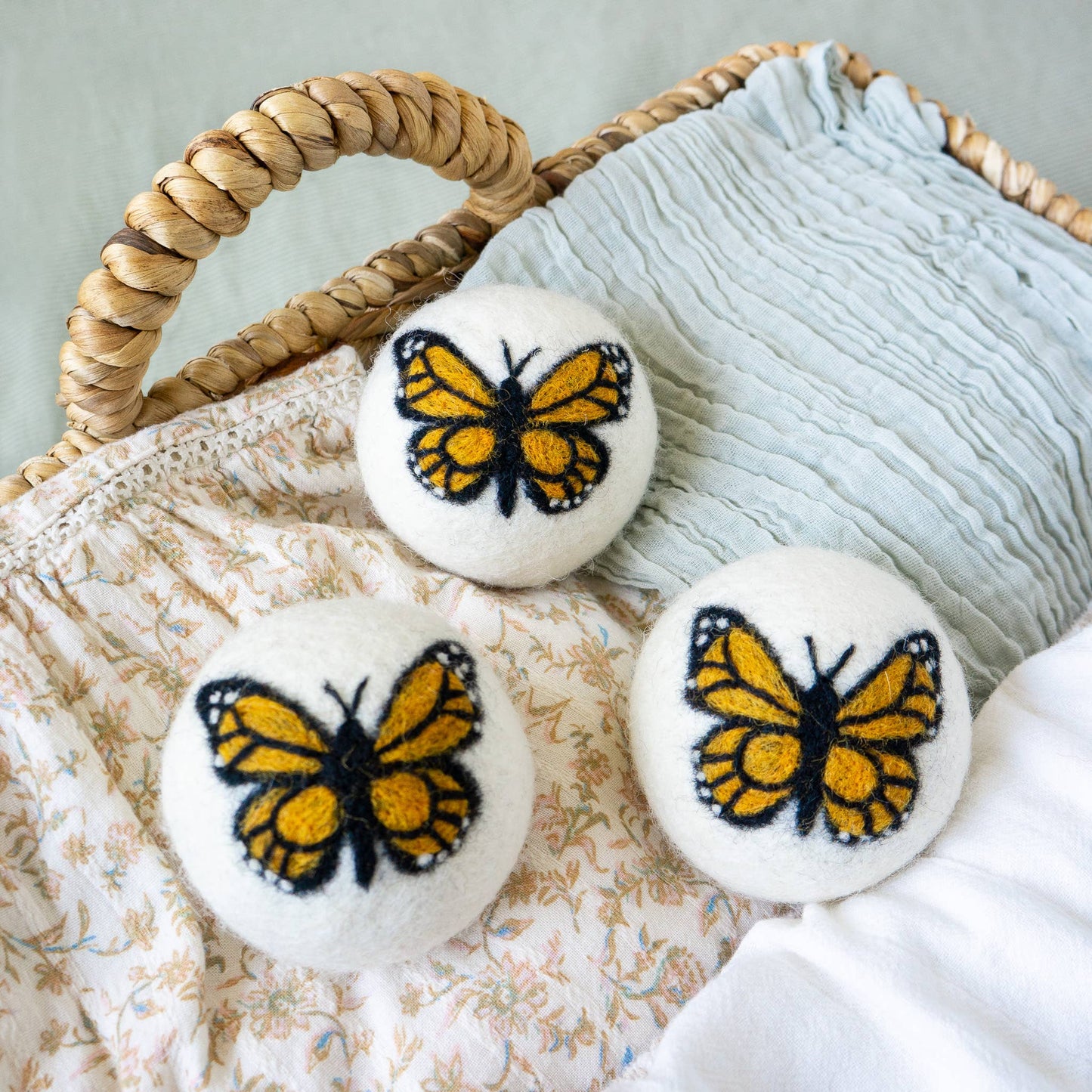 Friendsheep - Monarch Butterfly Eco Wool Dryer Balls: PACKAGE FREE