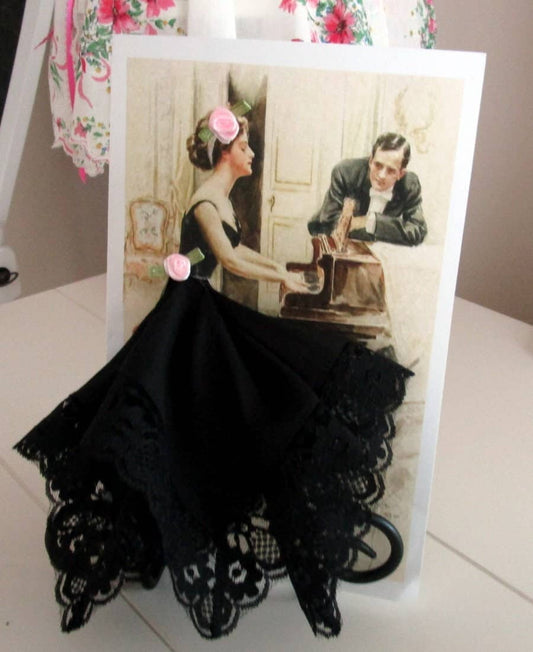MOMENTS IN THYME - Let There Be Music Keepsake Hanky Card: Black Hanky
