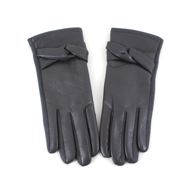 Pretty Persuasions - A25013 Faux Leather Gloves: 04 Brown