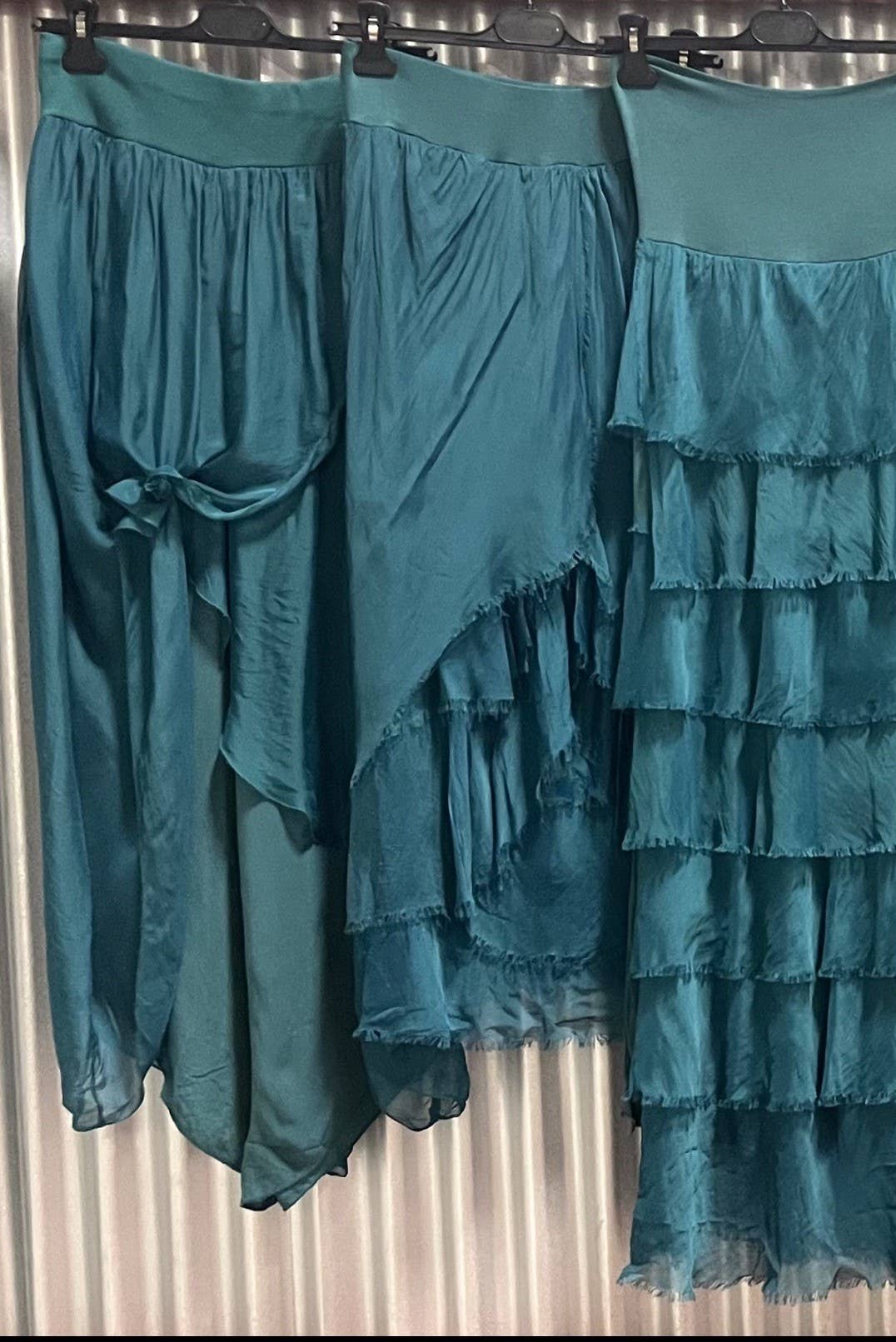 Dance in Paris - Silk Ruffly Front Skirt - Bias Cut for a Perfect Fit: Ruby / One Size