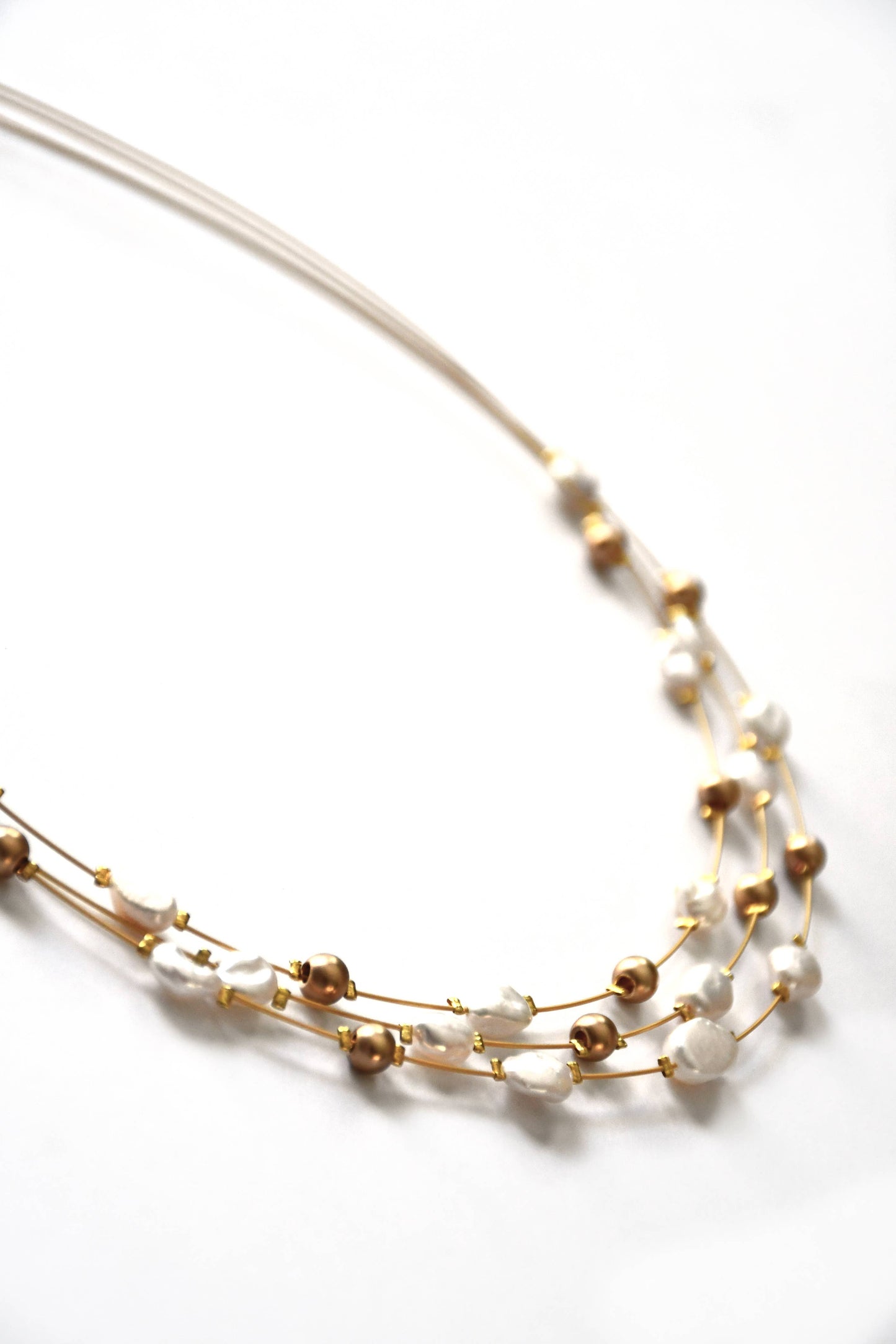 Sea Lily - 3 Strand Japanese Wire Necklace With Keisha Pearl An -  SH38