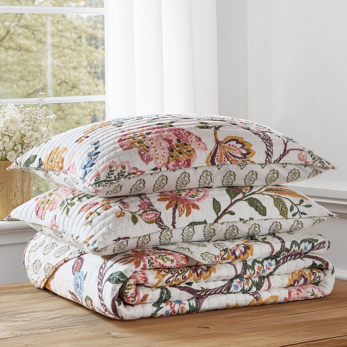 Levtex Home - Maileen Quilt Set: Multi / Full/Queen