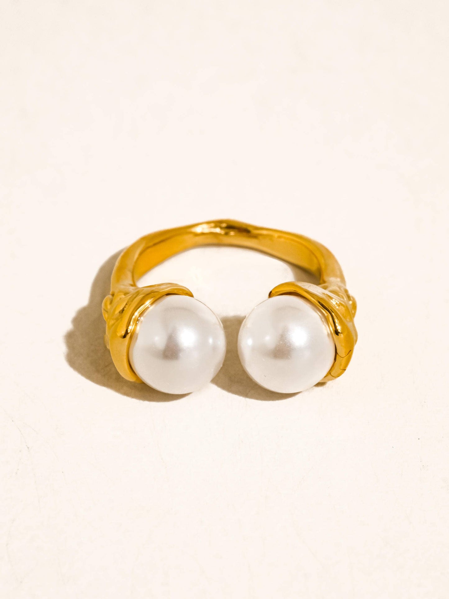 Flânerie by MAIQ - Eloura 18K Gold Non-Tarnish Pearl Ring: Yellow Gold
