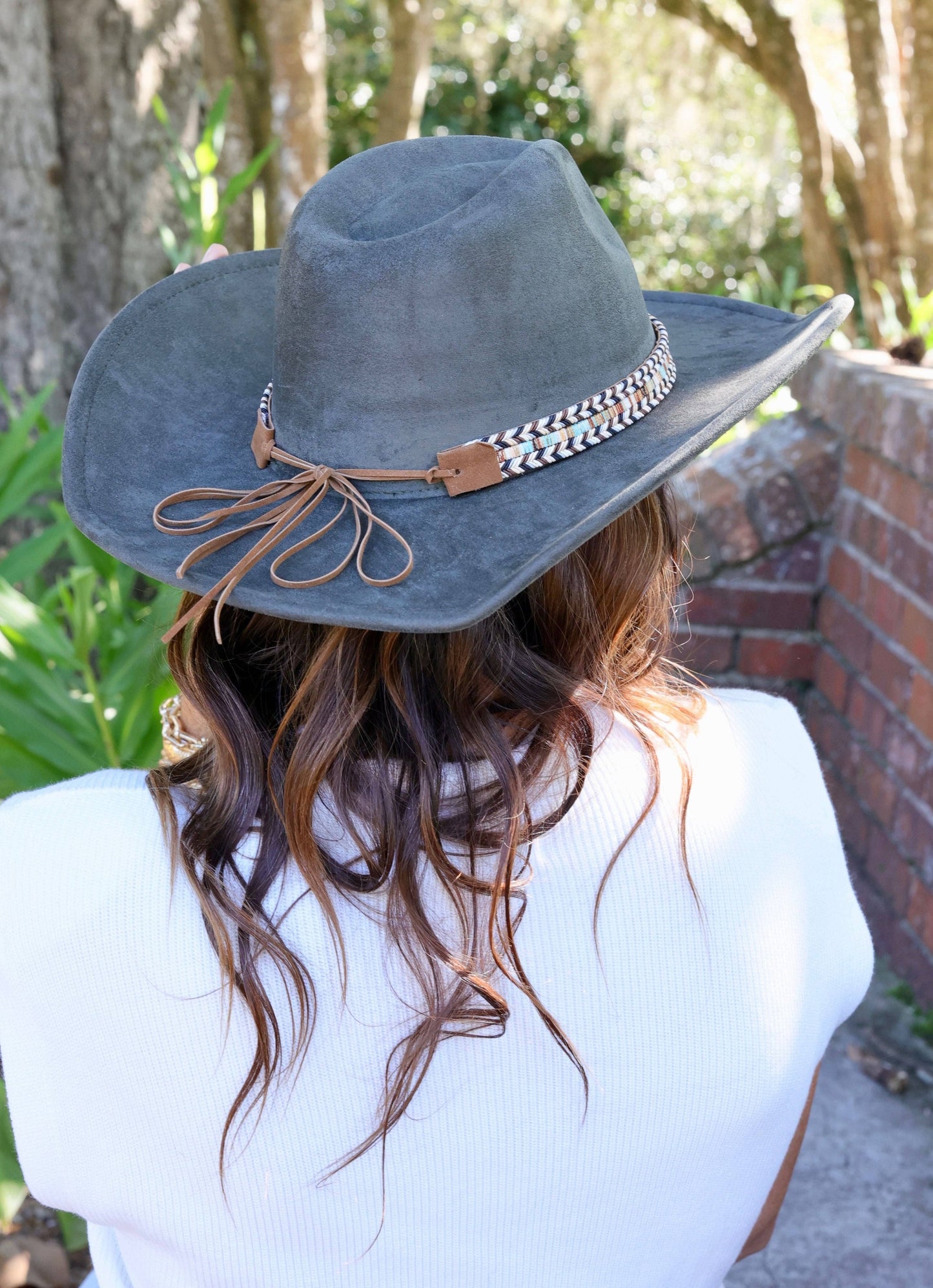 Caroline Hill - Rooney Suede Feel Hat with Band GREEN: Default