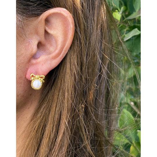KARINE SULTAN - Bow & Ivory Stud