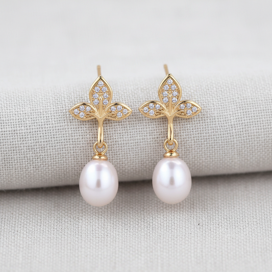 camilla dovey - Leaf Pearl Teardrop Earrings