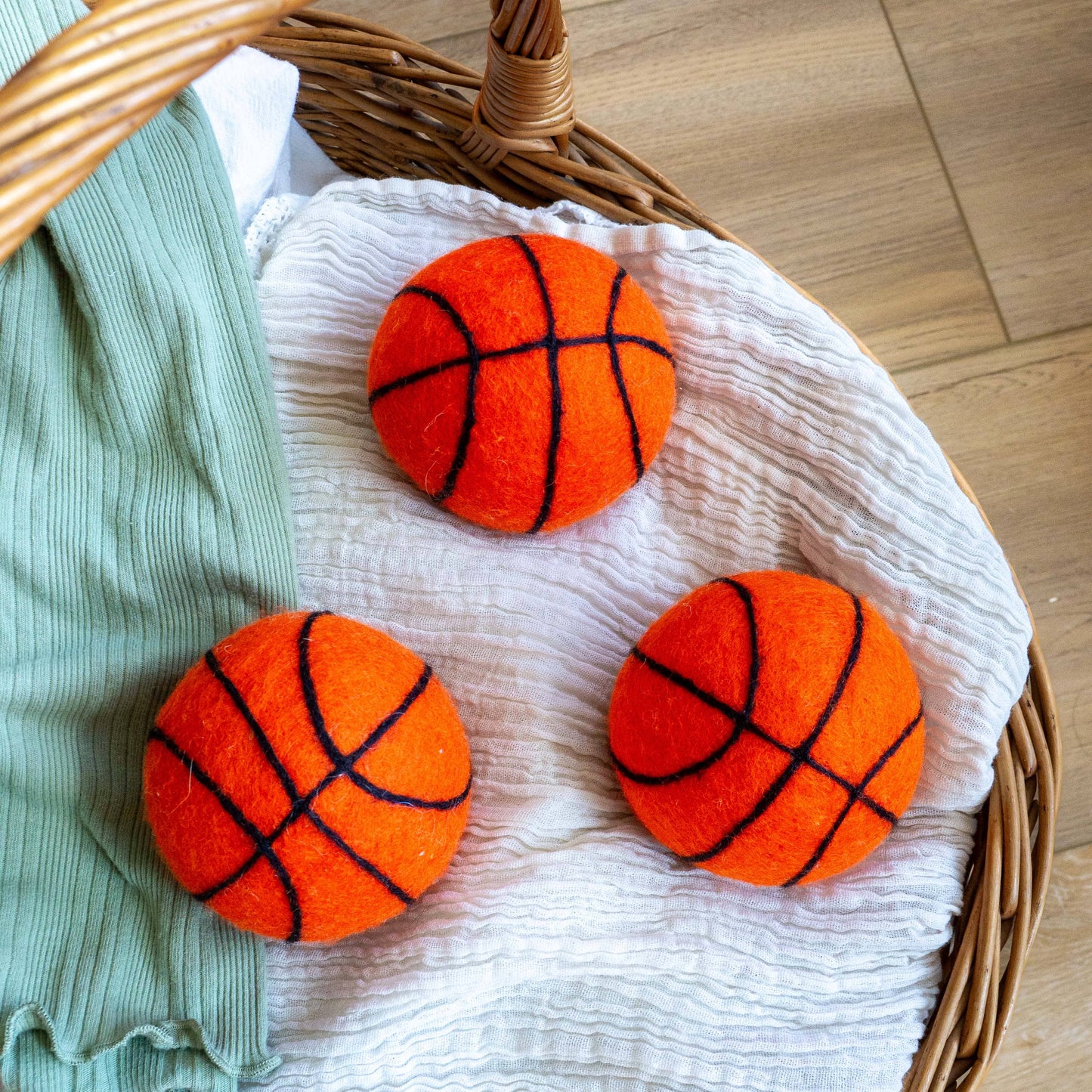 Friendsheep - Basketball Eco Wool Dryer Balls - PLAYOFFS: PACKAGE FREE