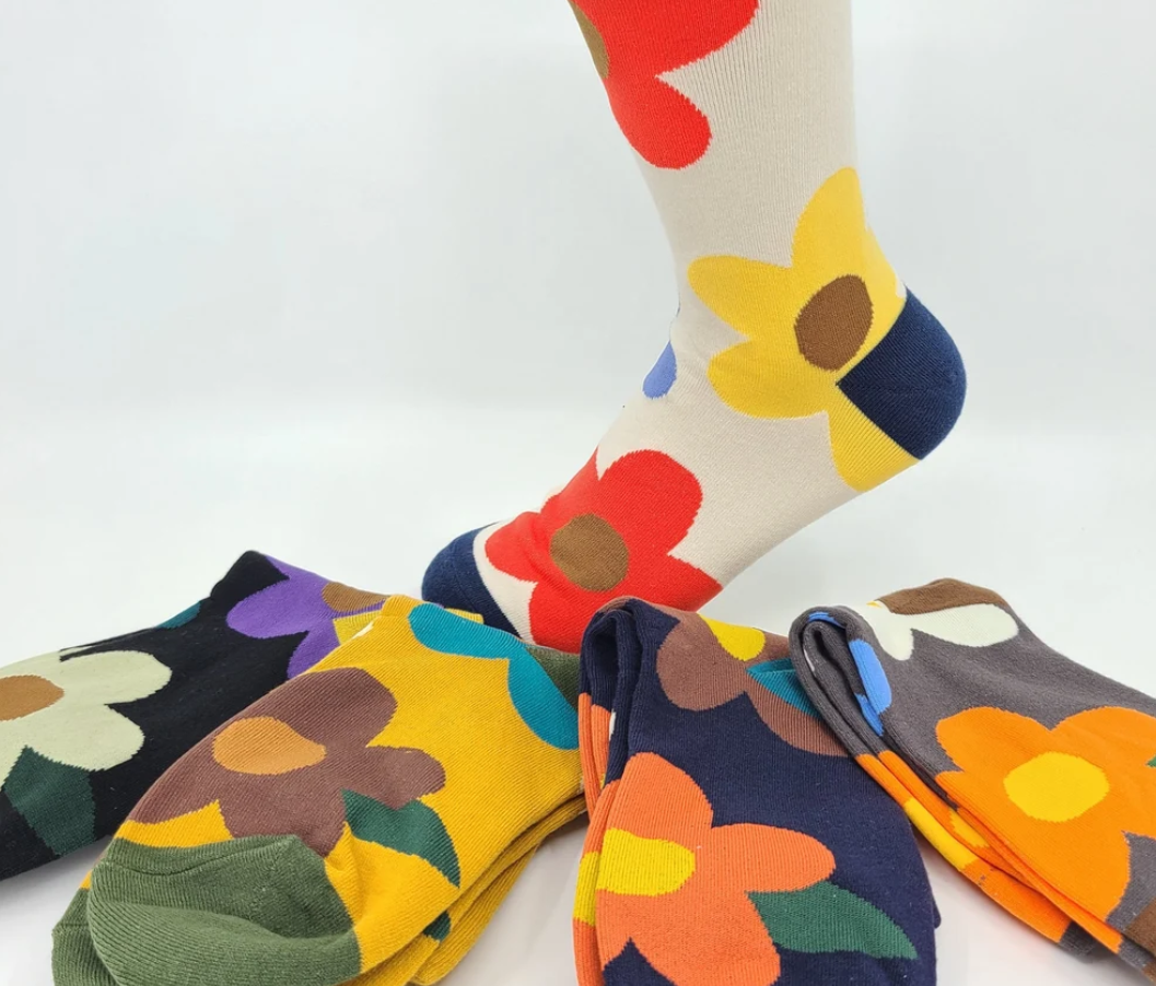 Comfortarians - Women's Patterned Socks, Knitted Socks, Floral Design Socks: Mustard
