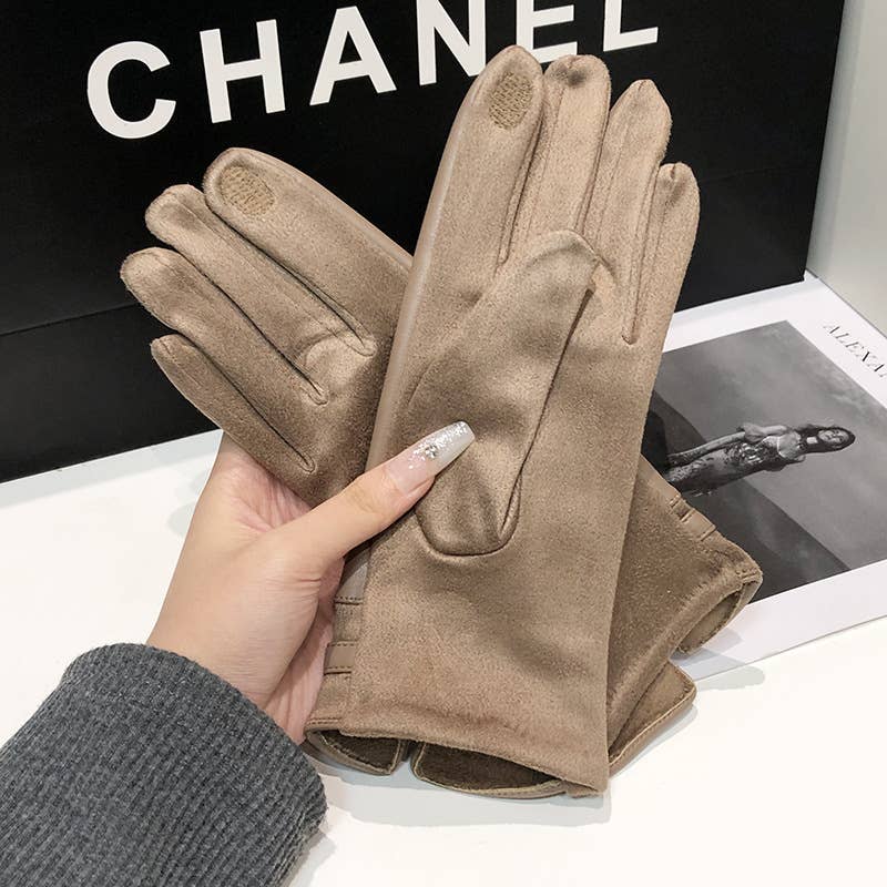 PEACH ACCESSORIES - LG004 Classic Elegance PU Leather Gloves with Shiny Buckle: Tan