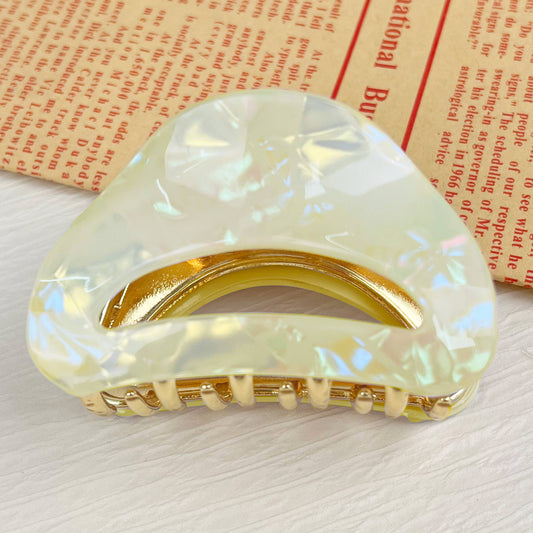 TheDivaSoap - Mushroom hair clips colorful claw clip: A