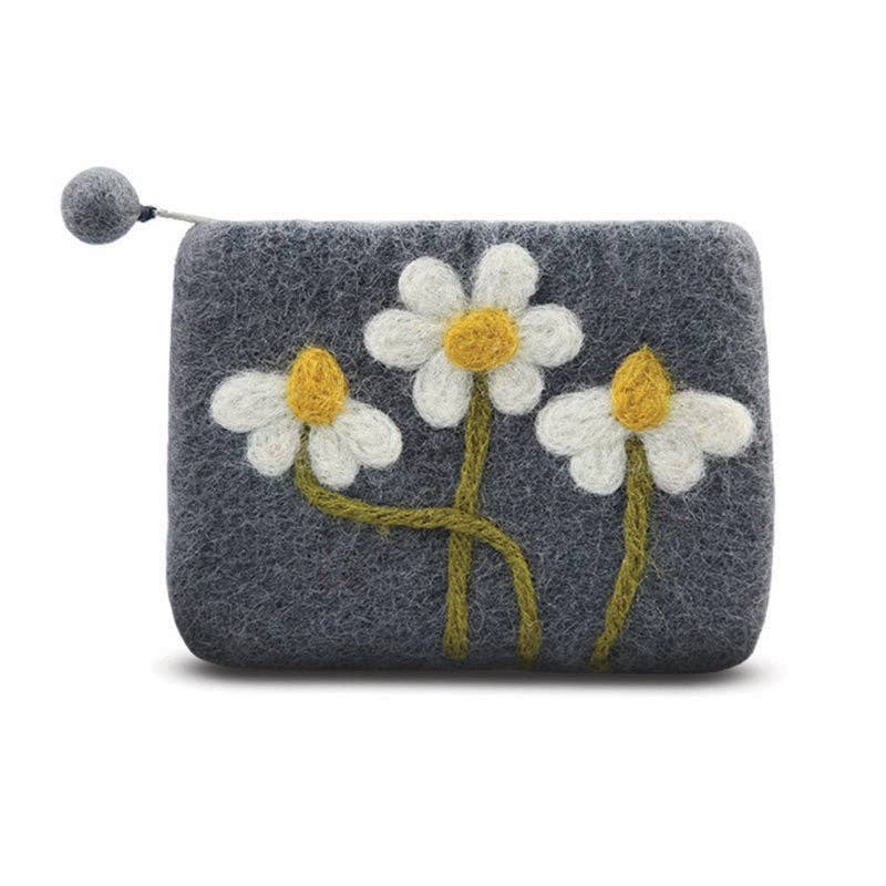 BNB Crafts Inc. - Needle daisy Flowers Coin Purse: Red