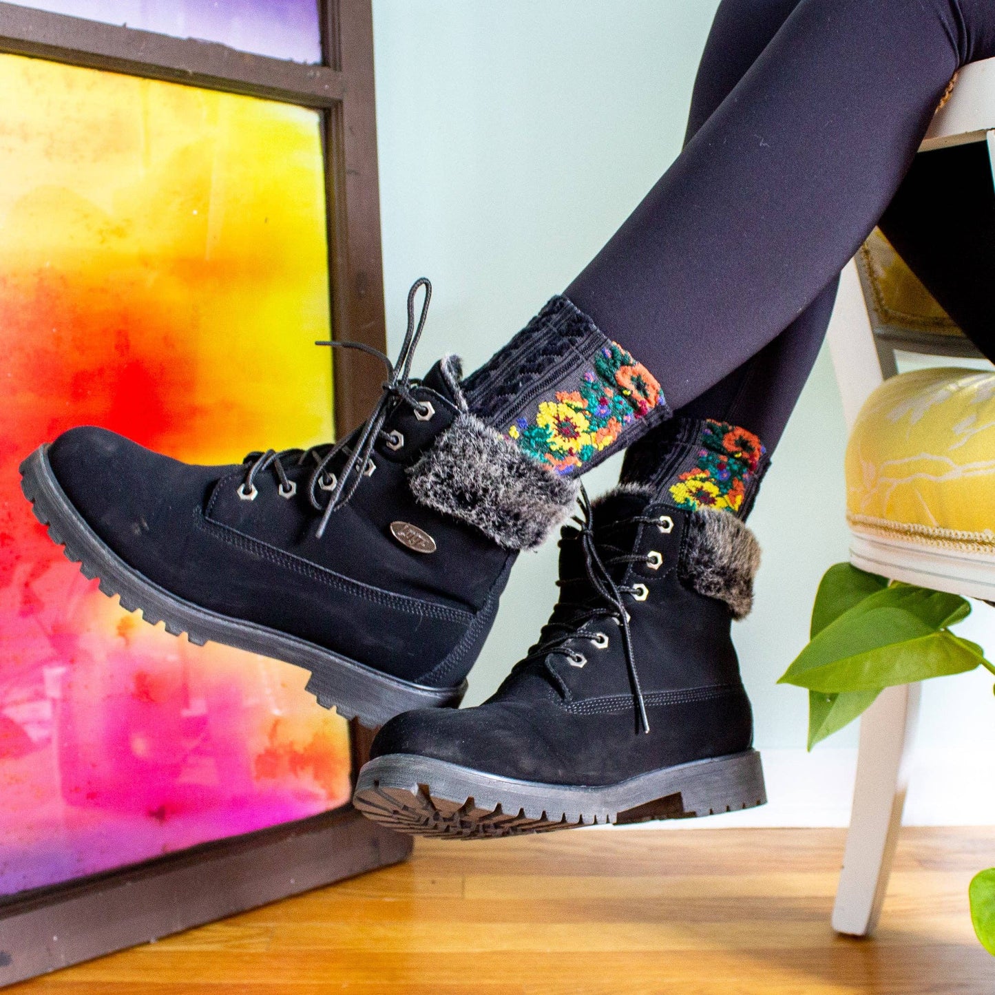 Daisy Dunes - Audrey Vintage Socks: Gray