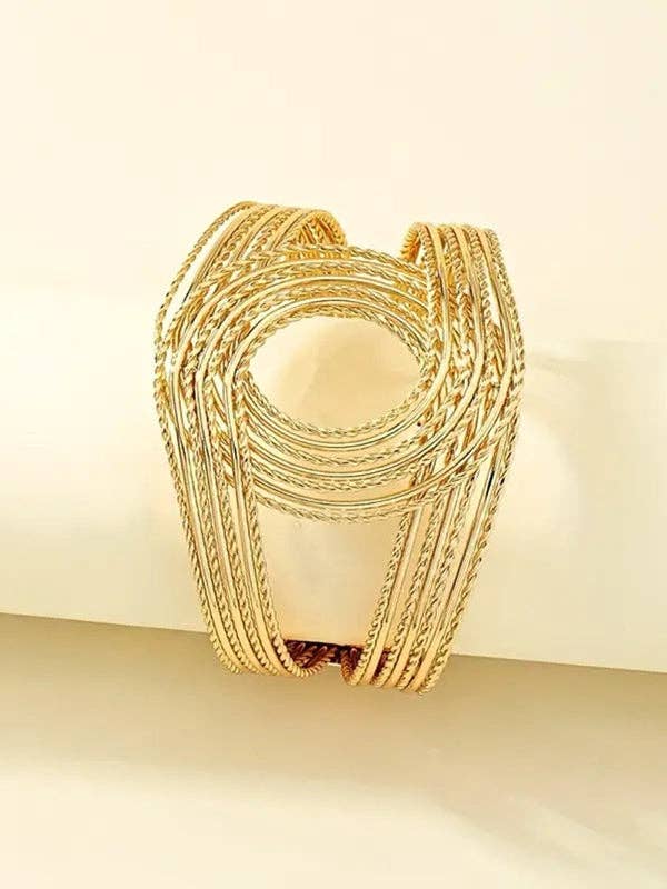 Elanora - Hollow Bracelet Accessories: GOLD / One_size