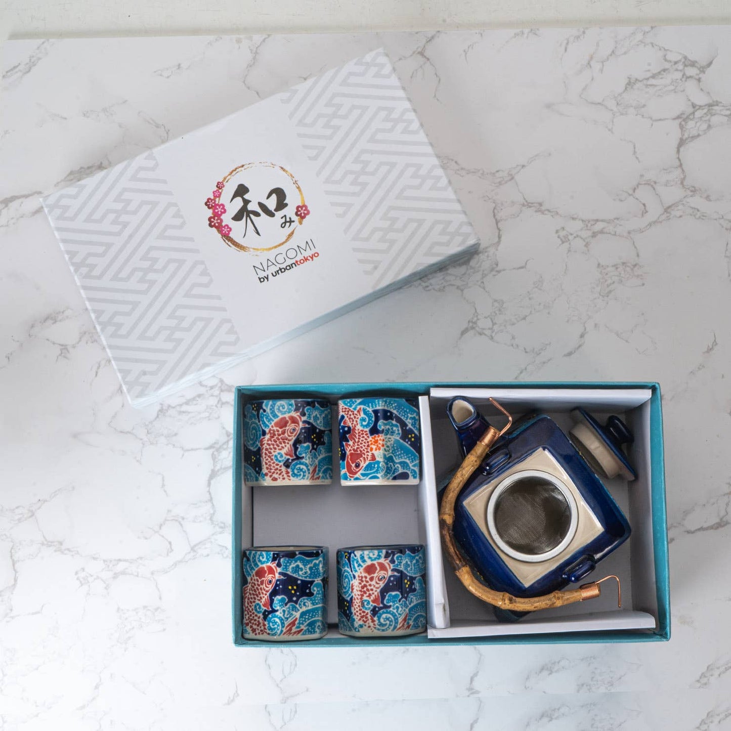 Urban Tokyo - Koi Fish Tea Set 20oz Tea Pot with 4 Cups